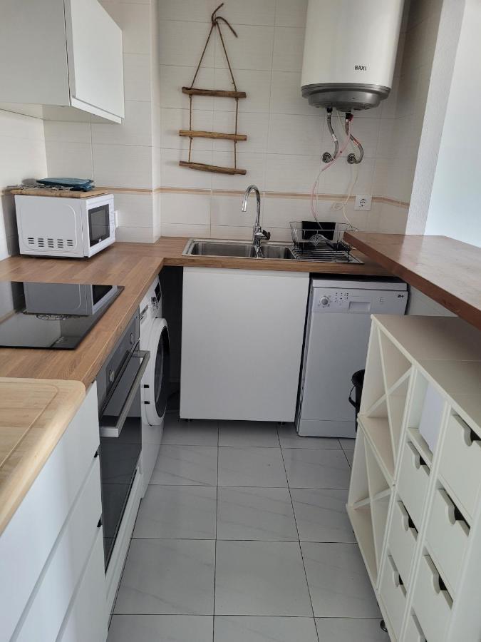 Apartamento Jardins III B 2 - Piso con vista al mar y piscina Rosas Exterior foto